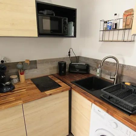 Appartement Jolis Au Coeur De Ferrand - Proche Jaude - Wifi Et Netflix *