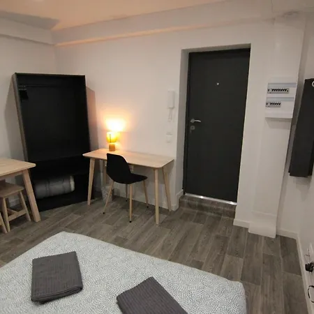 Appartement Jolis Au Coeur De Ferrand - Proche Jaude - Wifi Et Netflix *