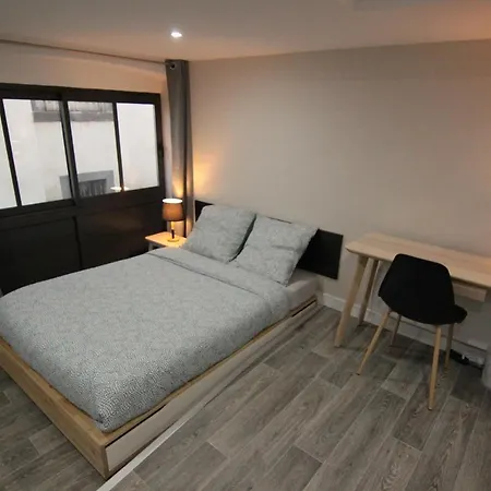 Appartement Jolis Au Coeur De Ferrand - Proche Jaude - Wifi Et Netflix *