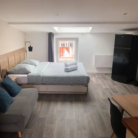 Jolis Au Coeur De Ferrand - Proche Jaude - Wifi Et Netflix Appartement