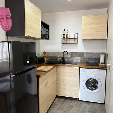 Appartement Jolis Au Coeur De Ferrand - Proche Jaude - Wifi Et Netflix *
